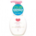 日本COW 牛乳石鹼 無添加 泡沫潔面奶 200ml - 清貨優惠 生活用品超級市場 個人護理用品