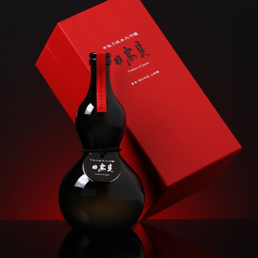 平孝酒造 日高見 中取り 純米大吟釀 黑色 葫蘆樽 720ml (圖片3)